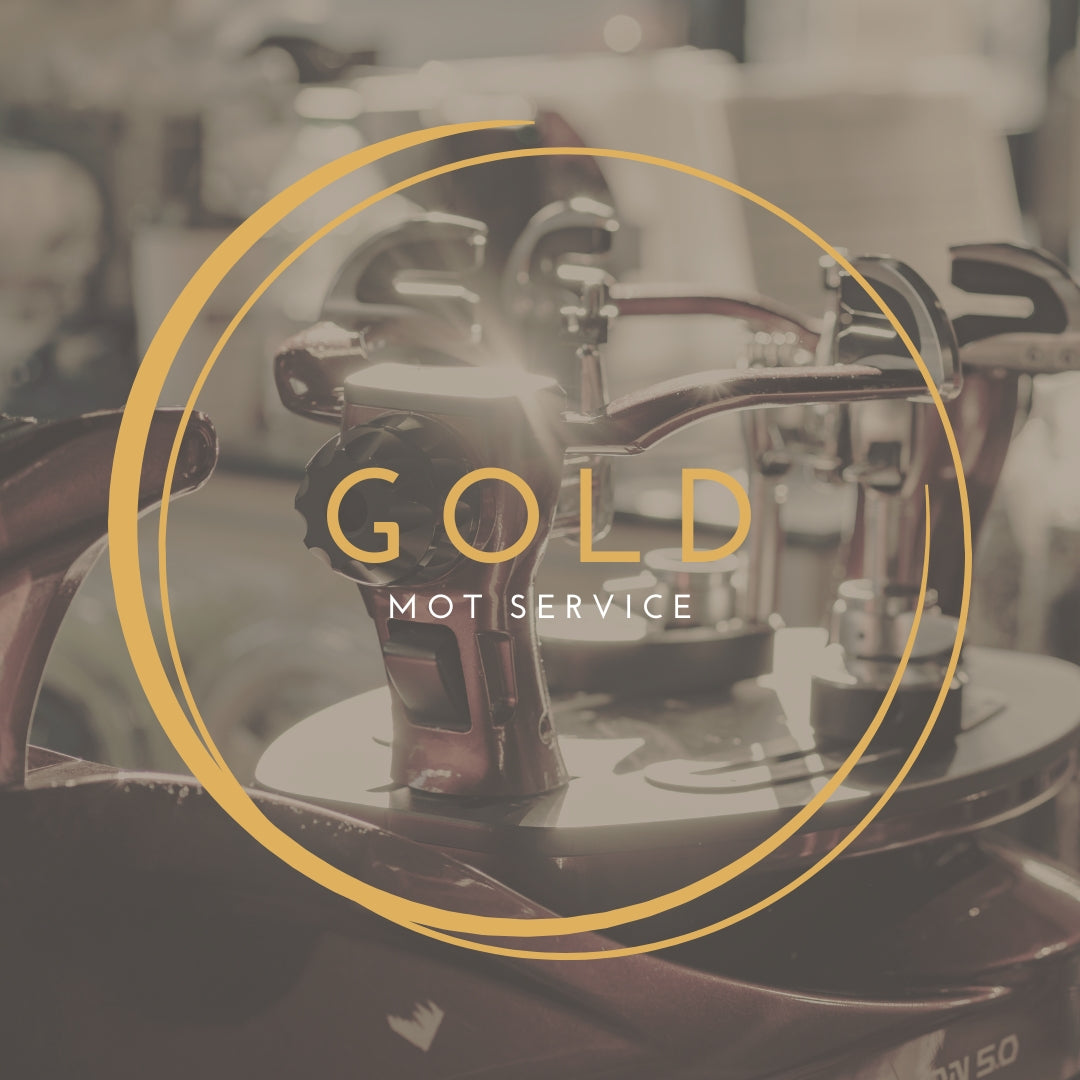 Badminton Racket 'Gold' Service MOT Central Sports UK